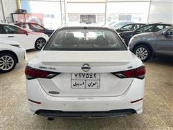 نيسان سنترا